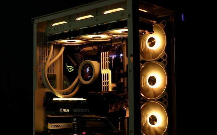 Zbiórka Na 1 pc dla informatyka - zdjęcie główne