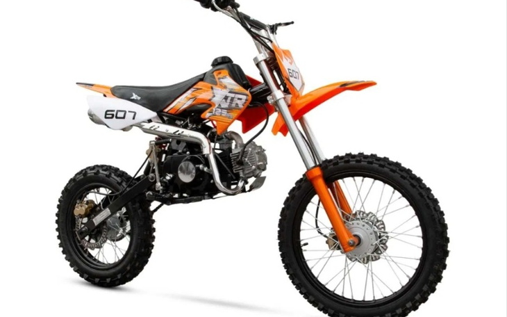 Zbiórka Na nowy motor. - zdjęcie główne