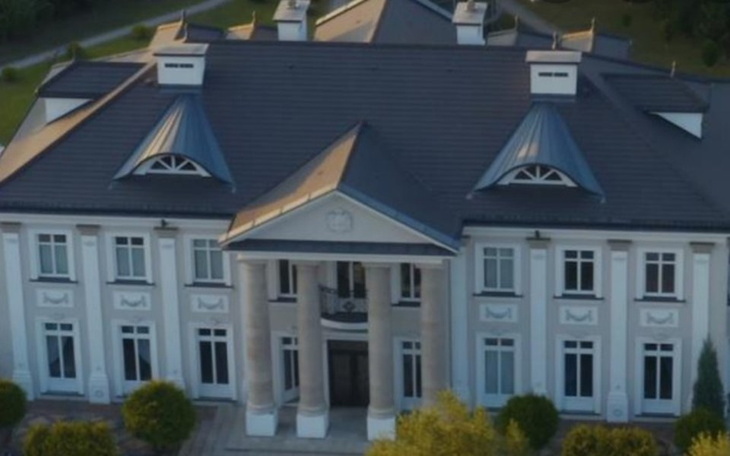 Zbiórka Wyburzamy dom ekipy X - zdjęcie główne