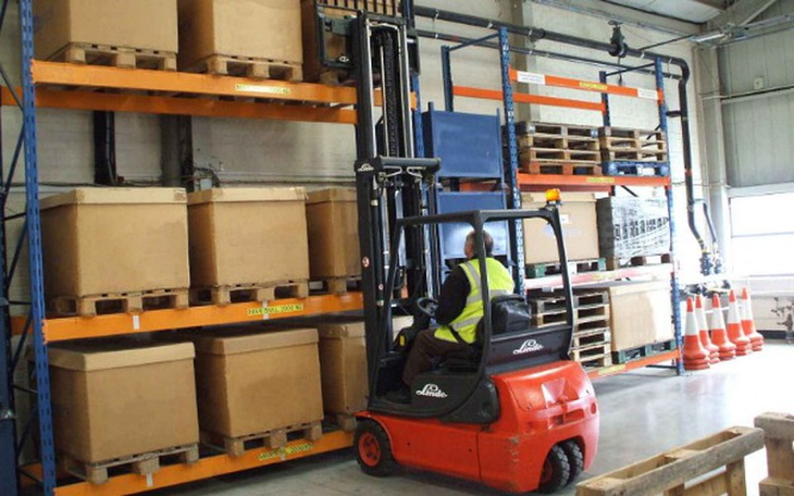 Zbiórka Wózki widłowe, suwnica - zdjęcie główne