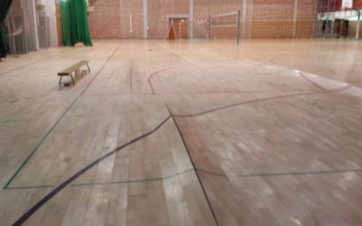 Zbiórka Zalana Hala Sportowa - zdjęcie główne