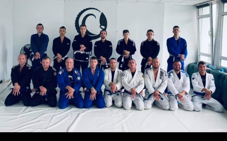 Zbiórka Na operację kolana i na leczenie - zdjęcie główne