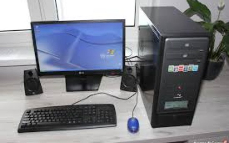 Zbiórka Michał marzy o nowym komputerze. - zdjęcie główne