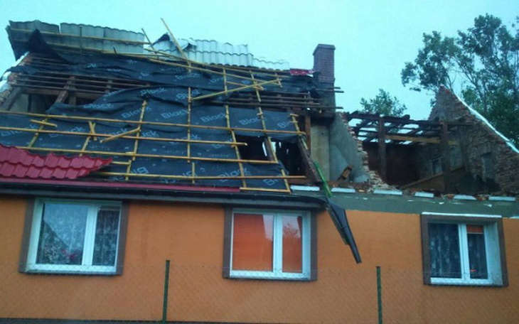 Zbiórka Pomóżmy odbudować to co stracili - zdjęcie główne