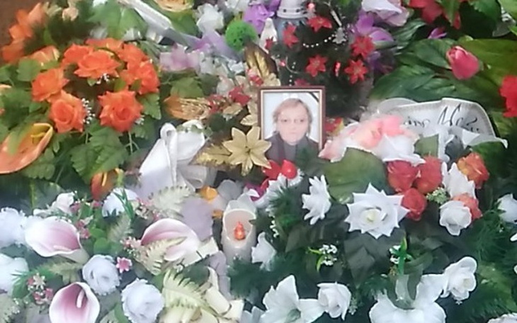 Zbiórka Na nagrobek mamie  i gregoriankę - zdjęcie główne