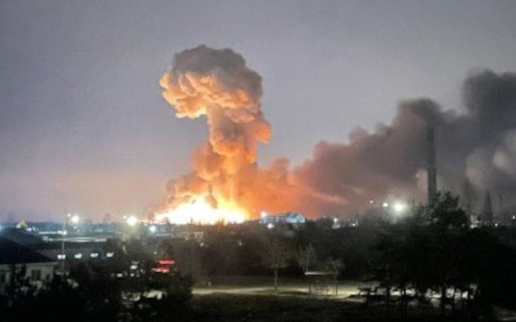 Zbiórka Pomoc uratowania Ukrainy - zdjęcie główne