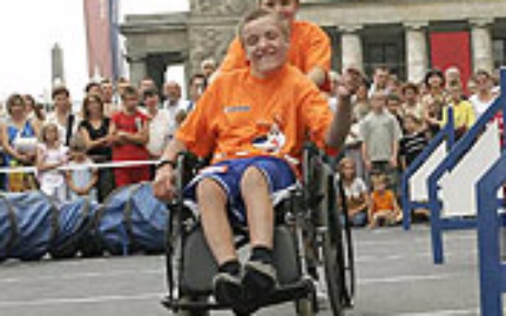 Zbiórka napcta dlaosby niepełno sprawnej - zdjęcie główne