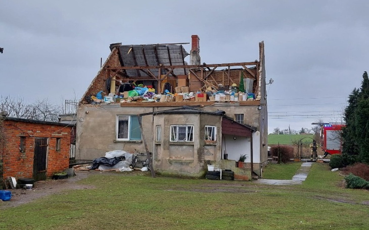 Zbiórka Odbudowa dachu-Strożki - zdjęcie główne
