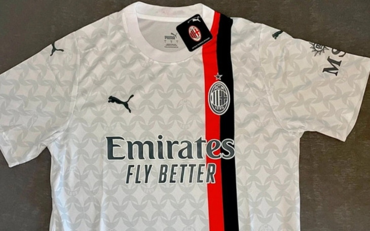 Zbiórka Zbieramy na koszulkę piłkarska. - zdjęcie główne