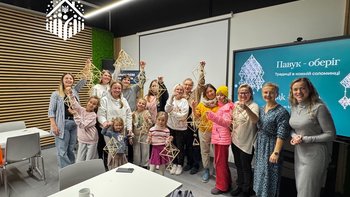Zbiórka Na stojak dla tablicy multimedia - miniaturka zdjęcia