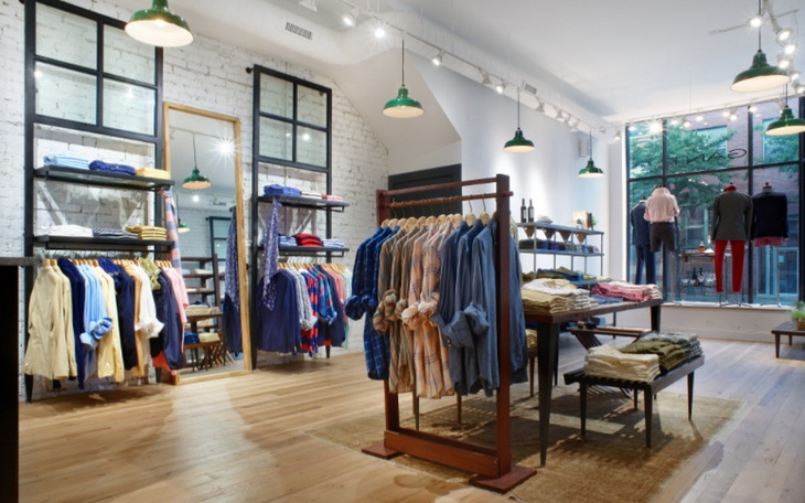 Zbiórka Wynajem budynku odzieżowego - zdjęcie główne