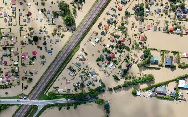 Zbiórka SOS powodzianom - zdjęcie główne