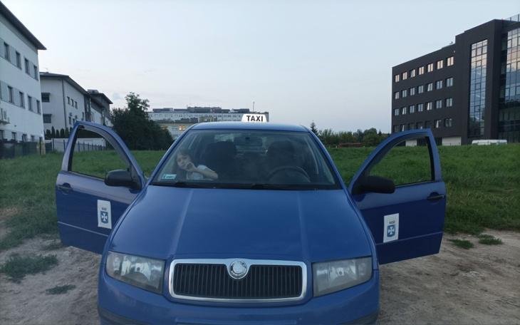 Zbiórka Na auto żeby utrzymać rodzinę - zdjęcie główne