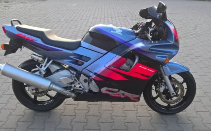 Zbiórka Remont Hondy CBR 600 - zdjęcie główne