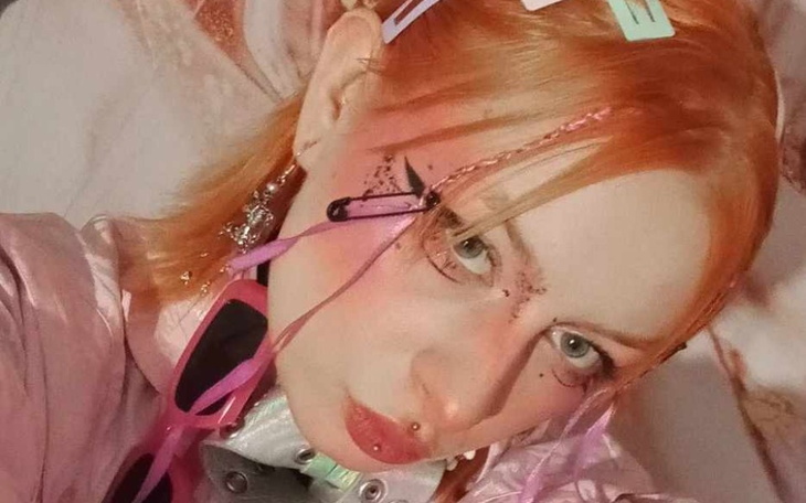 Zbiórka Na maszynę do szycia. - zdjęcie główne