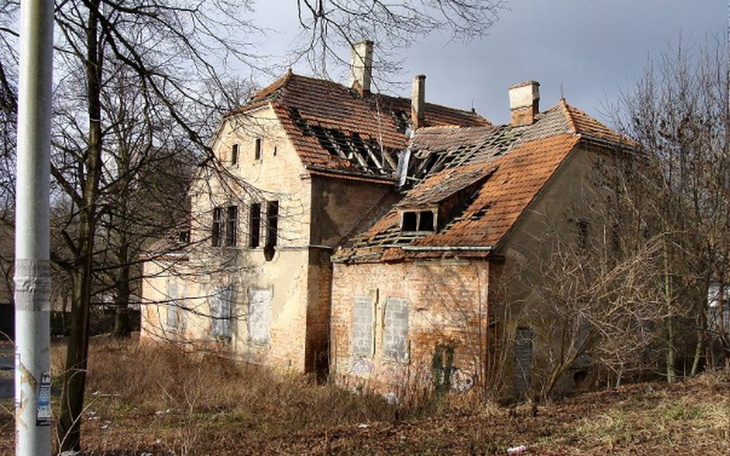 Zbiórka Ratowanie zabytkowego dworu - zdjęcie główne