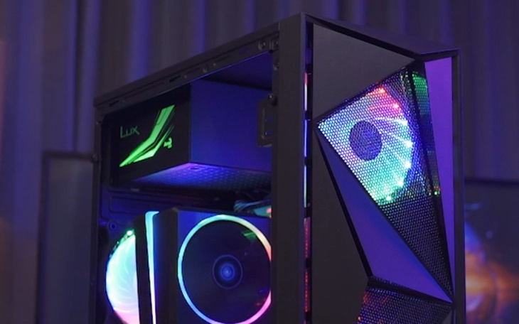 Zbiórka Na komputerl - zdjęcie główne