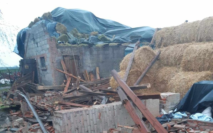 Zbiórka Stracony dorobek życia - zdjęcie główne