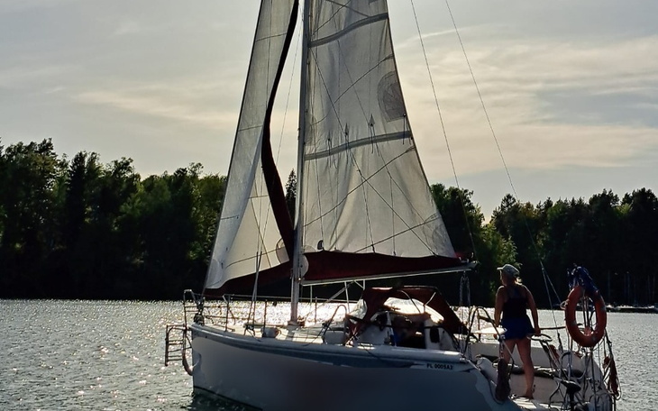 Zbiórka żagle do jachtu - zdjęcie główne