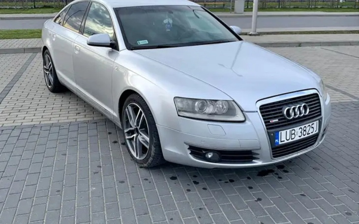 Zbiórka Naprawa samochodu Audi a6 - zdjęcie główne
