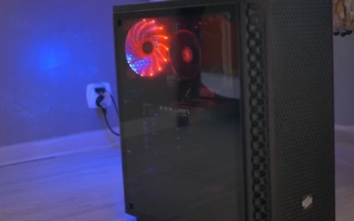 Zbiórka Na komputer do szkoły. - zdjęcie główne