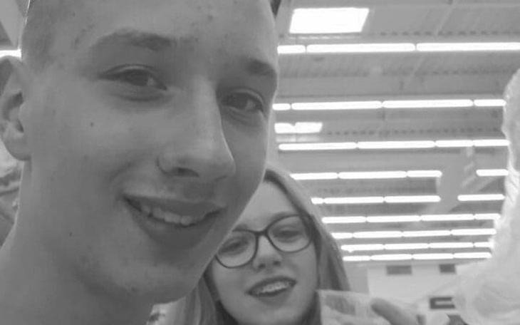 Zbiórka Ostatnia chwila z przyjaciółmi - zdjęcie główne