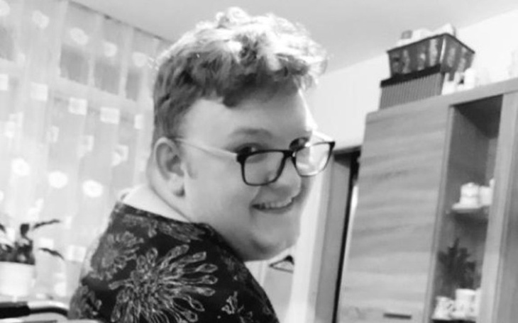 Zbiórka Pomóżmy Miłoszowi wstać z wózka - zdjęcie główne