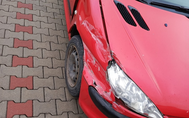 Zbiórka na peżota i nowe opony - zdjęcie główne