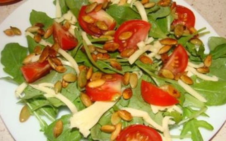 Zbiórka Na sałatkę z rukoli - zdjęcie główne