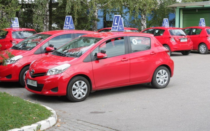 Zbiórka Prawo jazdy kat B - zdjęcie główne