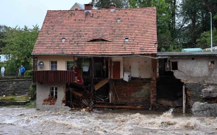 Zbiórka Na ciepły kąt - zdjęcie główne