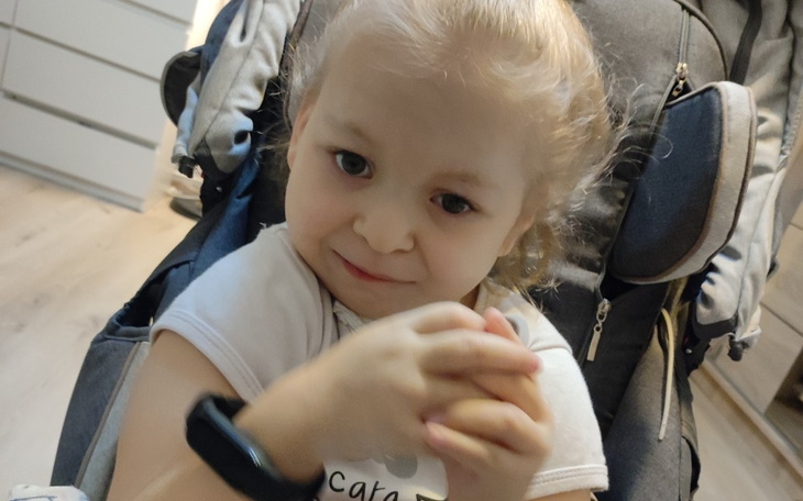 Zbiórka Pomoc dla Emilki Hohorek - zdjęcie główne