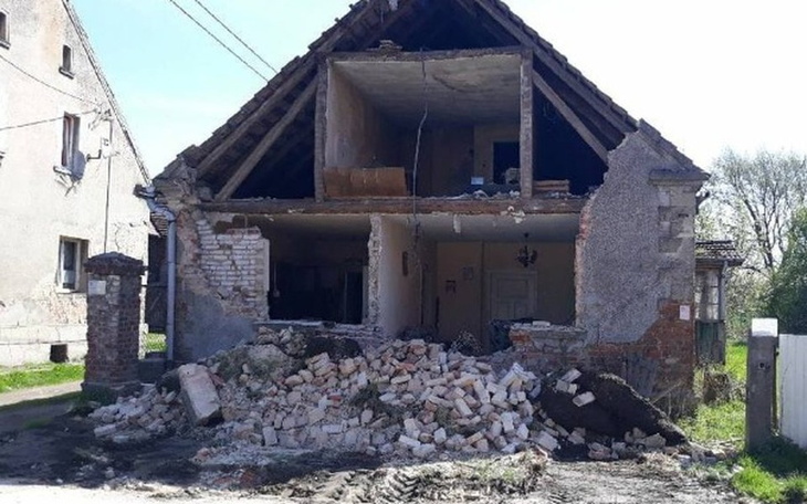 Zbiórka Na odbudowanie domu pomocy! - zdjęcie główne