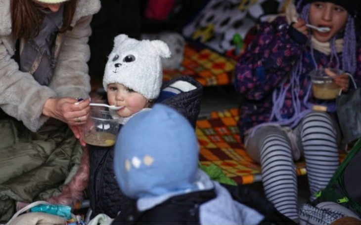 Zbiórka Pomoc TYLKO dla DZIECI z Ukrainy - zdjęcie główne