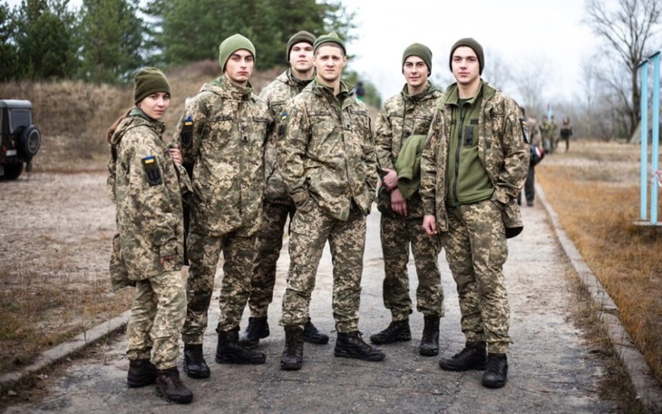 Zbiórka Pomóż młodym obrońcom Ukrainy - zdjęcie główne