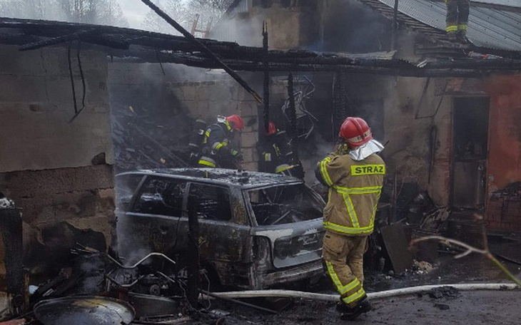 Zbiórka Pomoc na odbudowe spalonego domu - zdjęcie główne