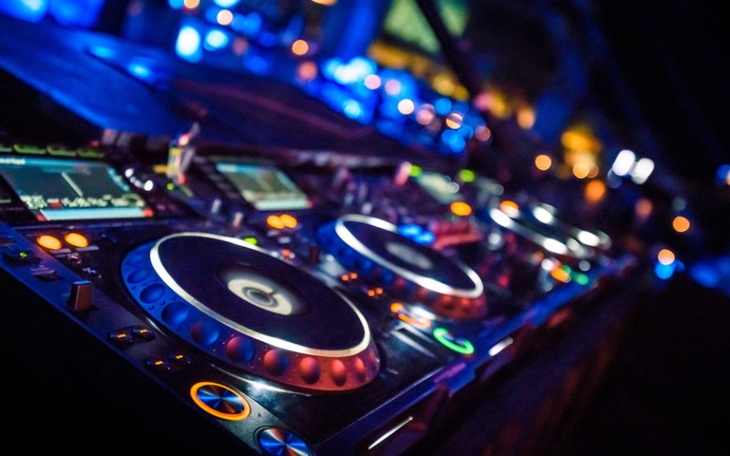 Zbiórka Wydanie singla Trance - zdjęcie główne