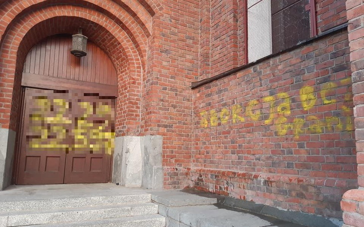 Zbiórka Odbudowa zniszczonych kościołów - zdjęcie główne