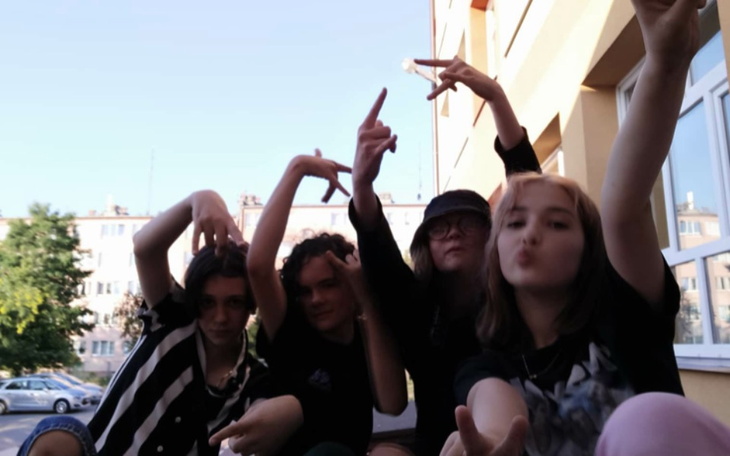 Zbiórka Na 5 dezeg dla ubogich dzieci - zdjęcie główne