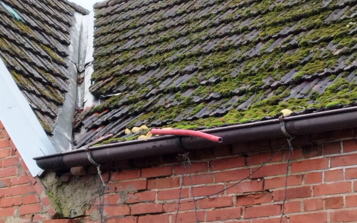 Zbiórka remont starego dachu na nowy - zdjęcie główne