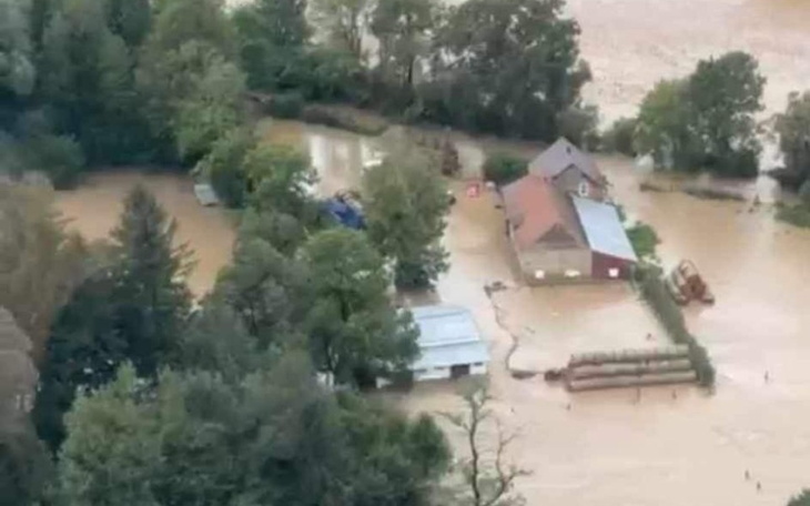 Zbiórka Stajnia Gajówka - powódź Nysa - zdjęcie główne