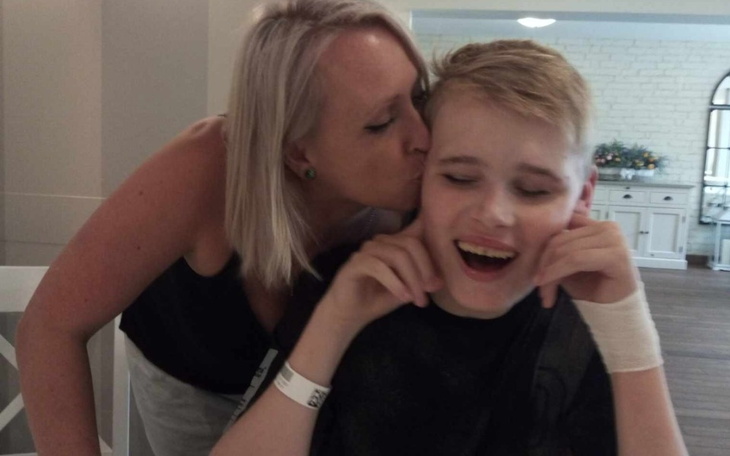 Zbiórka Pomóżmy chodzić bez bólu - zdjęcie główne