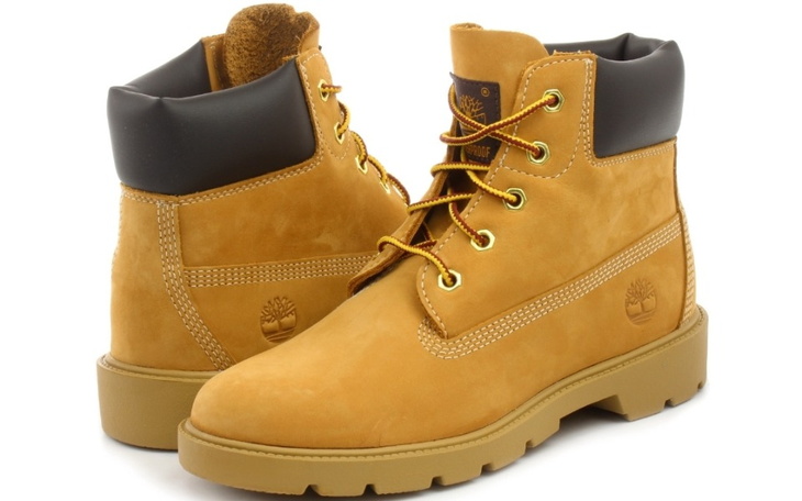 Zbiórka Na kurtke i buty zimowe - zdjęcie główne