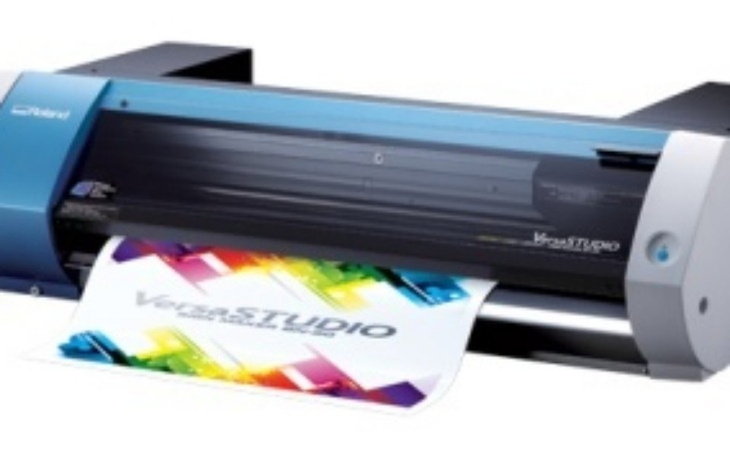 Zbiórka StartUp firmy z naklejkami - zdjęcie główne