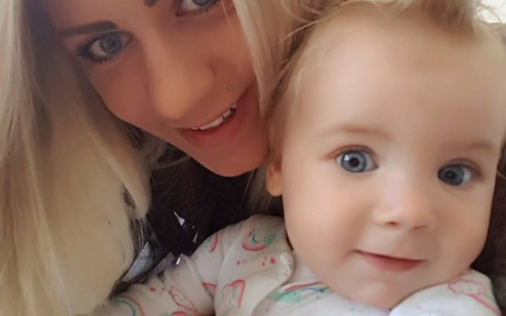 Zbiórka Pomoc dla głuchoniemej Elinki. - zdjęcie główne