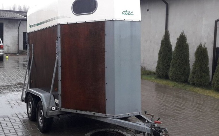 Zbiórka Przyczepa do transportu zwierząt - zdjęcie główne