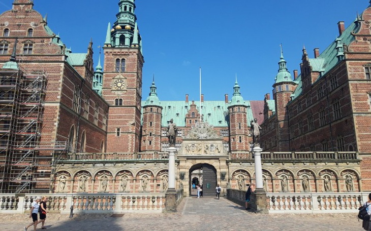 Zbiórka Podroż do okoła swiata - zdjęcie główne