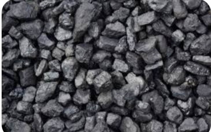 Zbiórka Opał na zimę węgiel i drzewo - zdjęcie główne