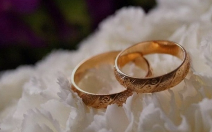 Zbiórka Zbieram na samochodu weselny - zdjęcie główne