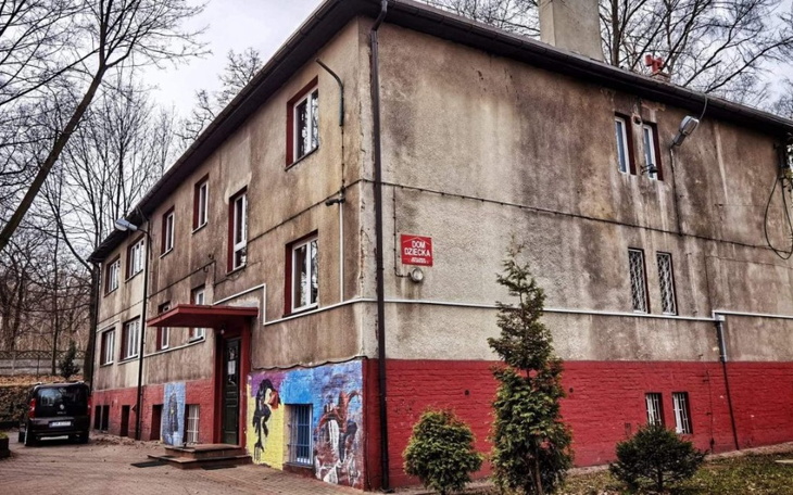 Zbiórka dom dzieck żeby świta były piekn - zdjęcie główne